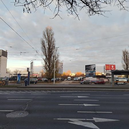 Lady Mabel'S Apartment Near To Arena, Puskas Stadion And City Park, With Guarded Parking Place Будапешт Экстерьер фото